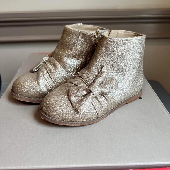 JANIE and JACK - Girls Gold Glitter Booties - NWT - Picture 2 of 4
